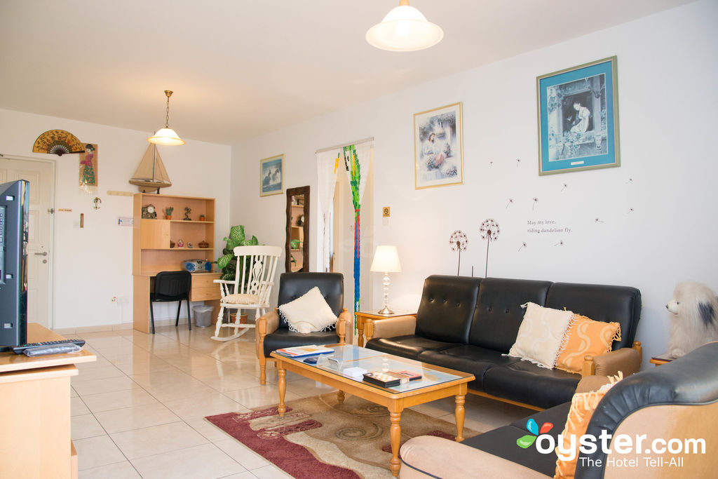 two-bedroom-apartment-v4871701-1024